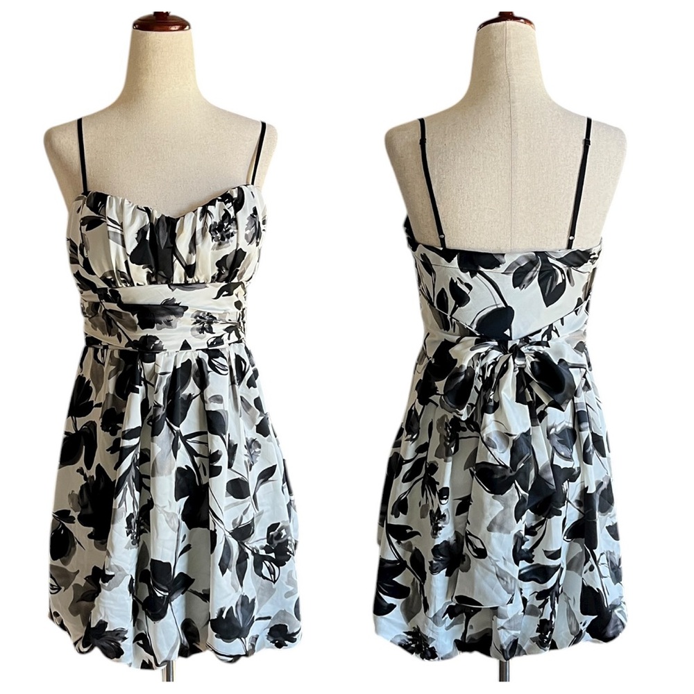 Twenty One Y2K floral mini bubble dress